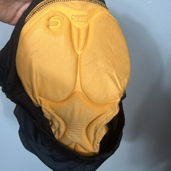 Cannondale Black cycling biker padded short size XL - Picture 6 of 6